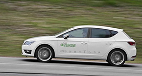 SEAT Leon Verde - side